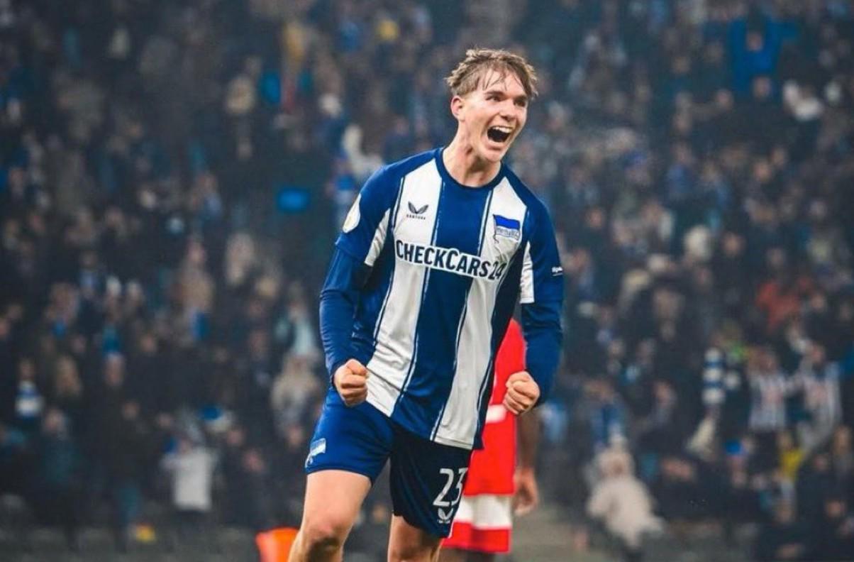 德媒：拜仁密切关注艾希霍恩，赫塔希望将解约金提高至2000万