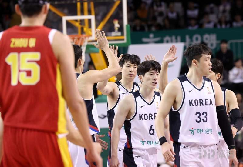 还不如国足?媒体人:看国足踢韩国也没有这种无力感