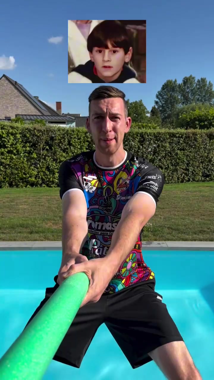 最后一个是谁呢网红的球星小时候照片答题挑战