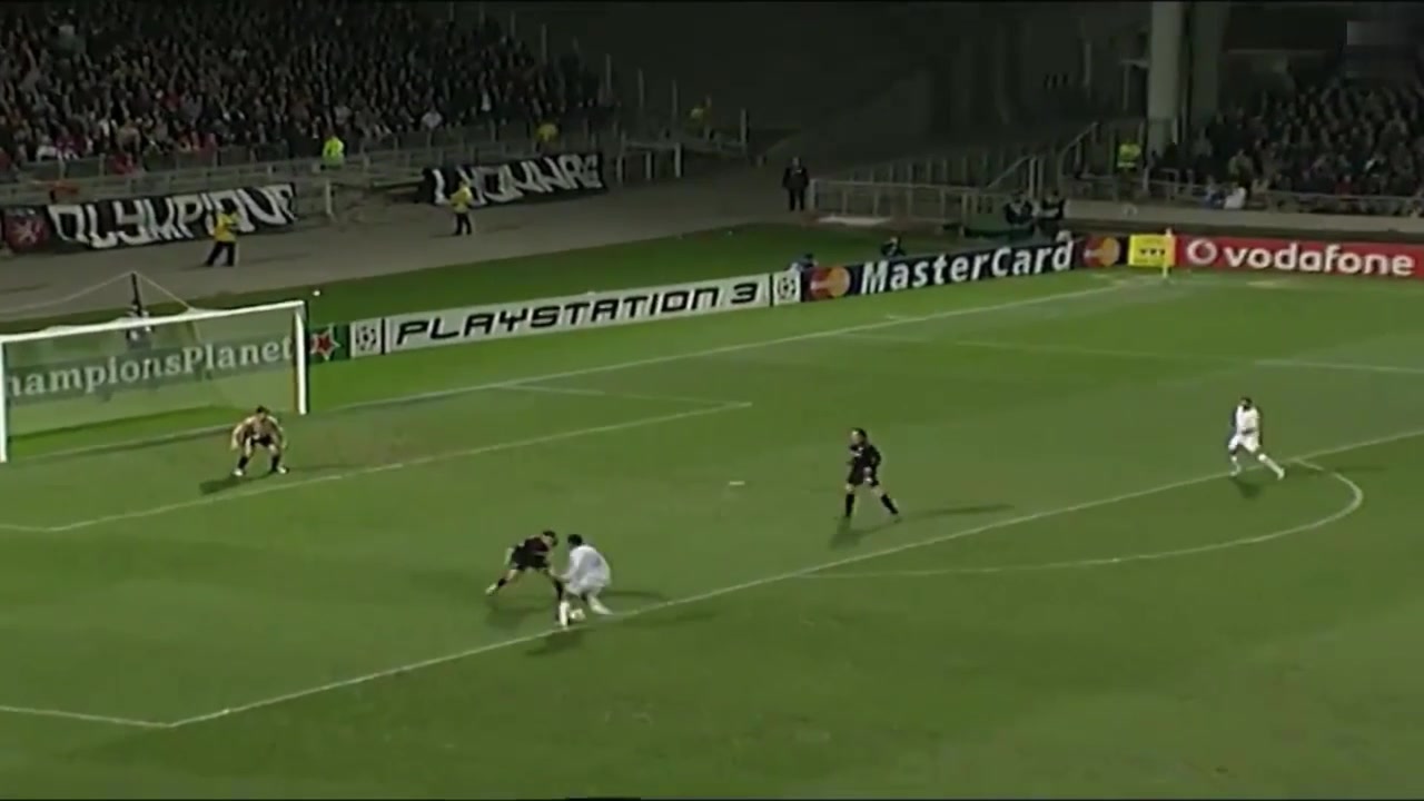 残暴小曼奇尼地狱式踩单车过人破门