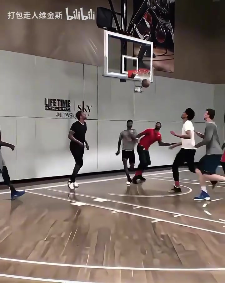 花落谁家37岁KD单打依旧犀利你觉得他还是争冠球队的核心吗