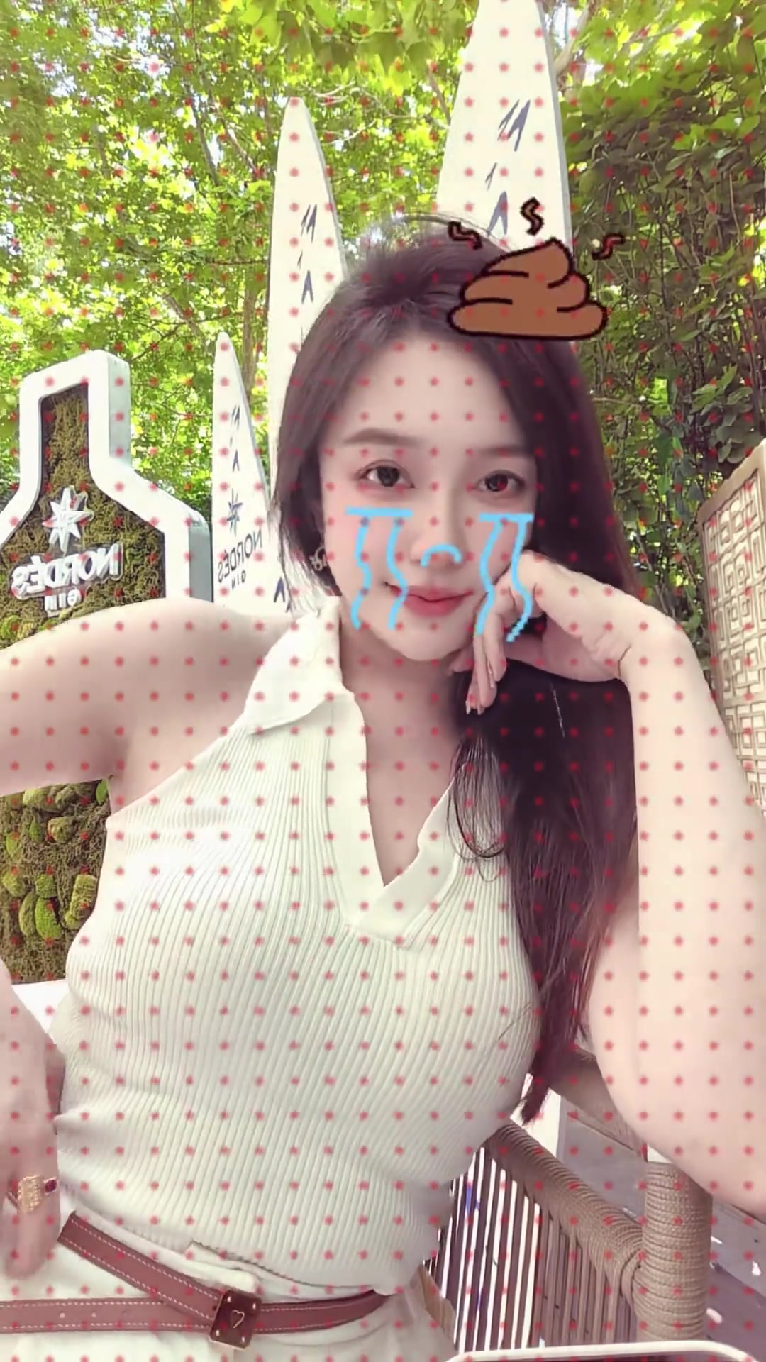 还是很顶同曦老板儿媳杨肉包晒照家人们 好久不见了