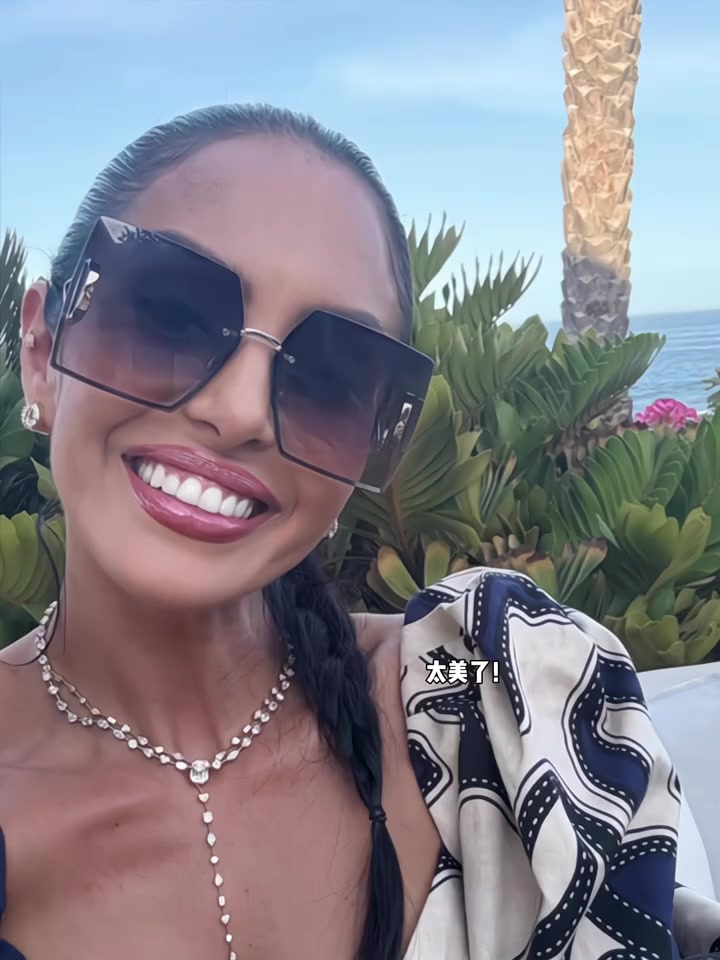 嫂子还是那么美啊科比遗孀瓦妮莎带着女孩们一起来墨西哥度假