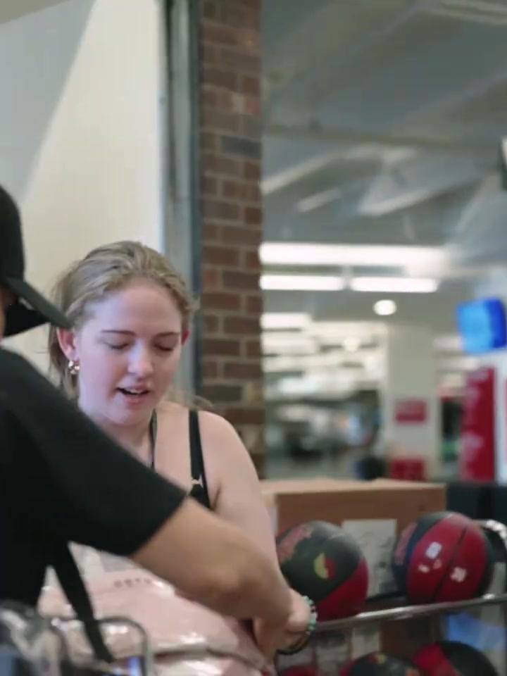 杨瀚森效应个人球衣销量一天顶开拓者全队半年