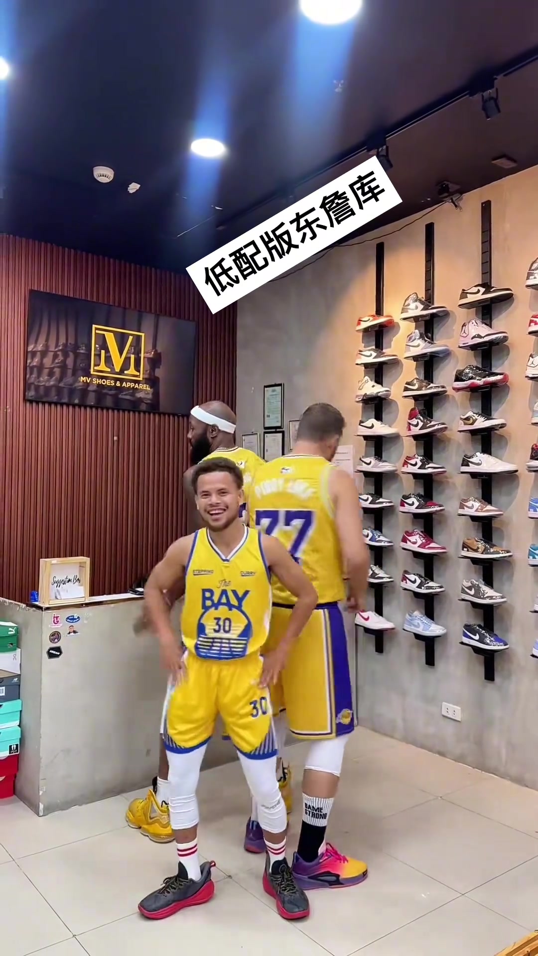 外国惊现山寨版詹库东有一说一长得还挺像的