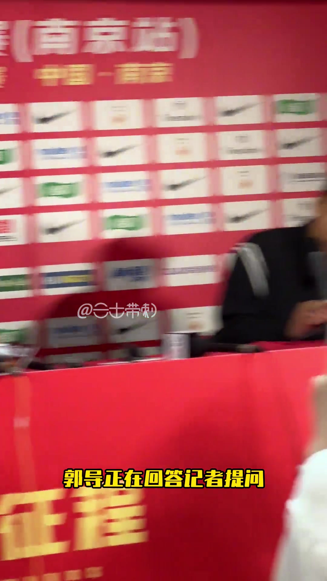 反正赵老六就是一刻不带闲着的