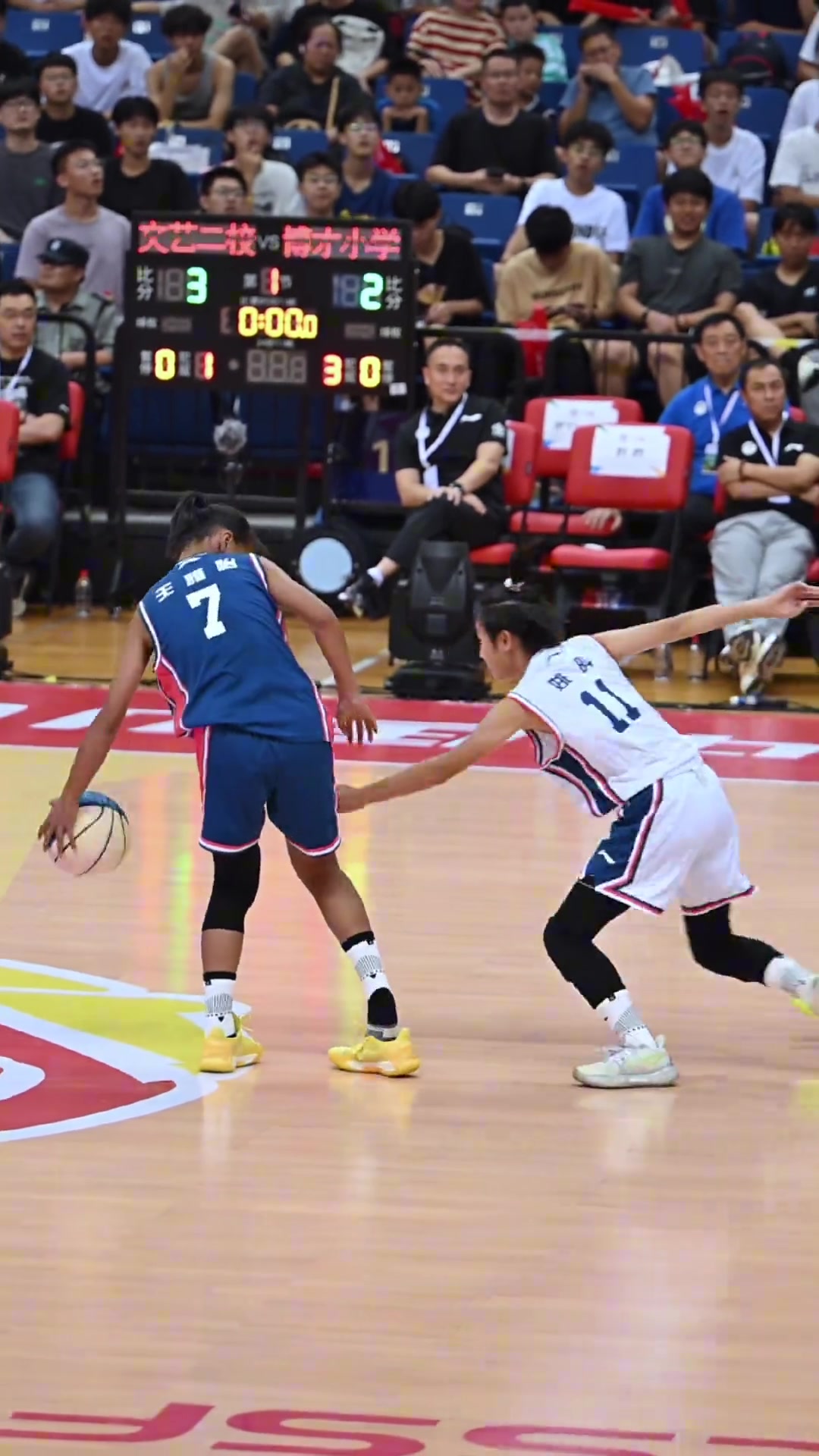 狂傲人送外号湖南小李梦在场上就是彪悍