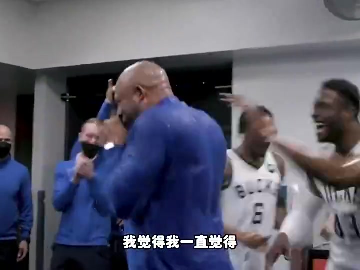 杨毅此前哈姆水平比雷迪克高当时应该是失去了对更衣室的控制