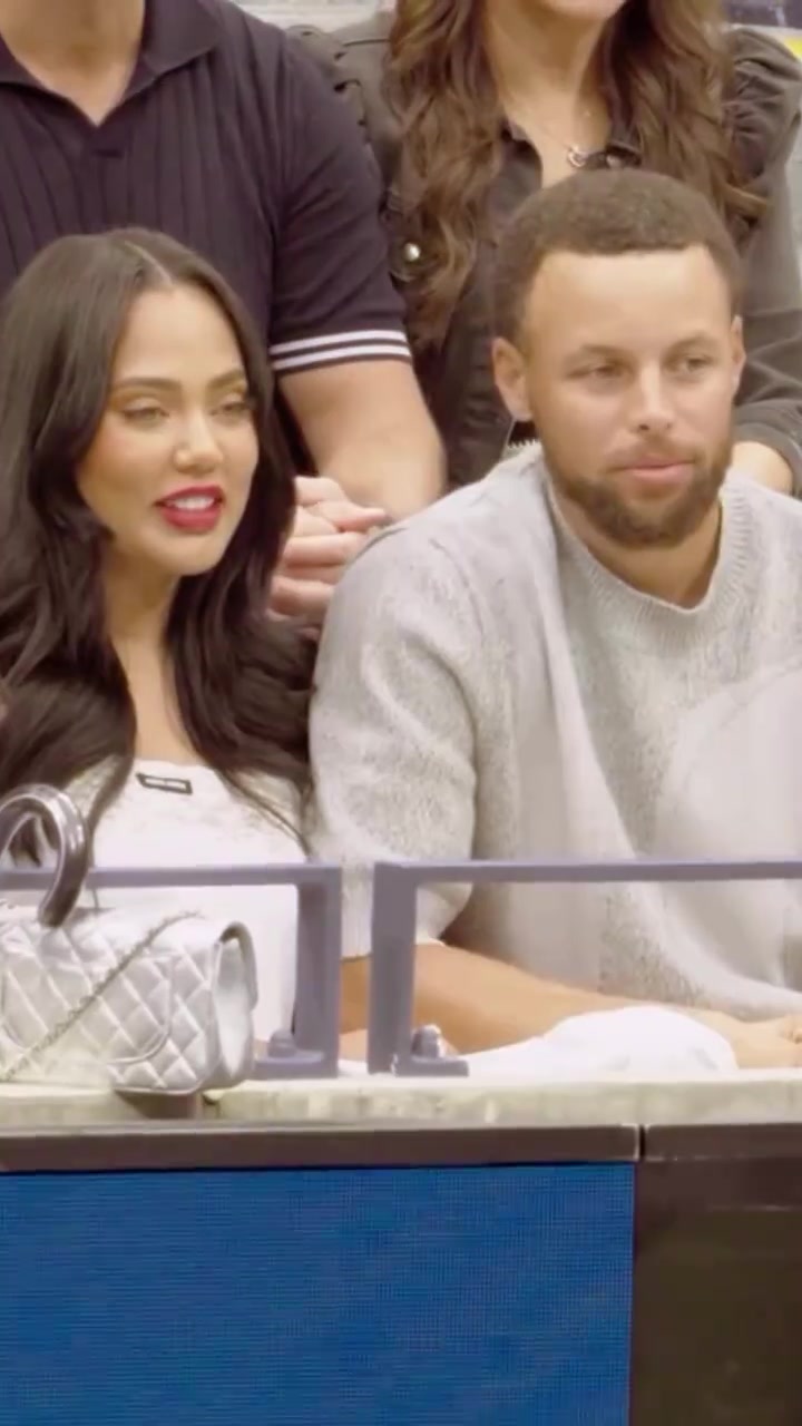 喂场下的风头都被你抢尽啦