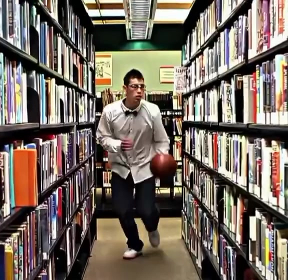 上的哈佛拒绝卡戴珊球又打得好他就是我心中的GOAT