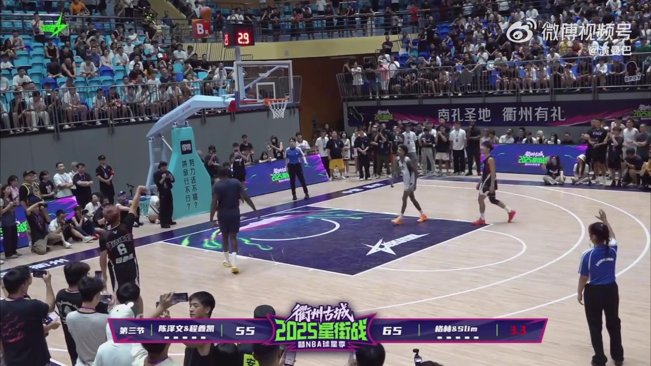 毫无悬念的全场最佳Slim直升机起飞隔扣程鑫凯