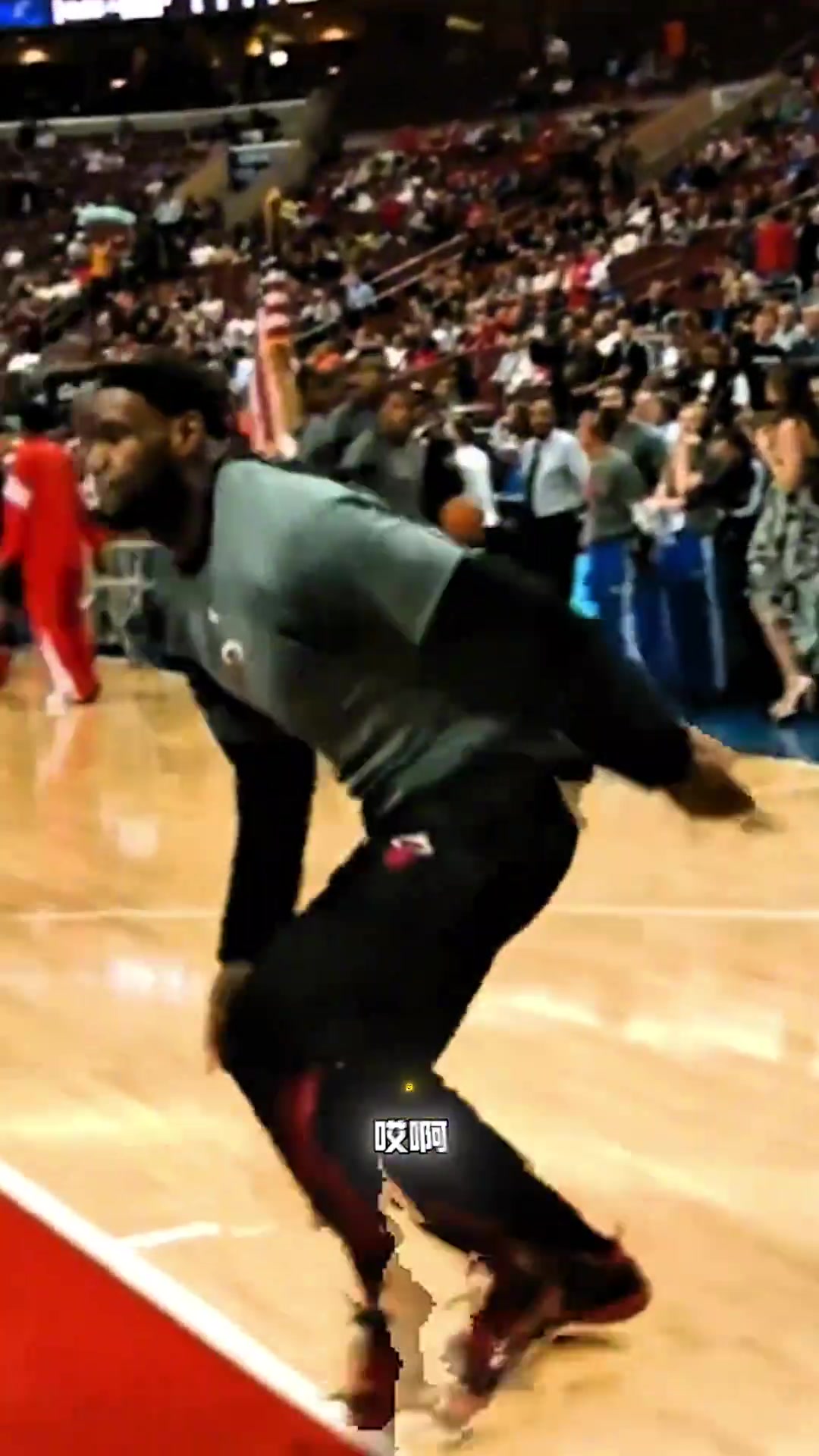 杨毅扣篮大赛现在变成这样就赖詹姆斯 他要参加肯定能带起来