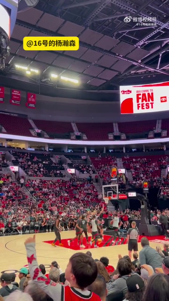 慢镜回看昨日克林根肘倒杨瀚森感觉像是故意的