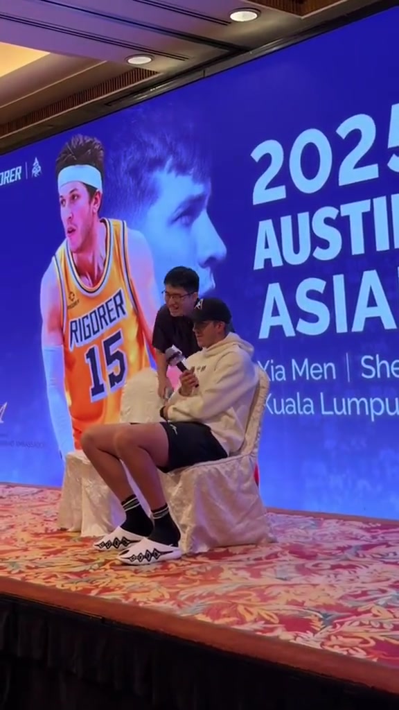 压力来到湖人这边被中国球迷贴脸开大要大合同还是冠军里夫斯我全要