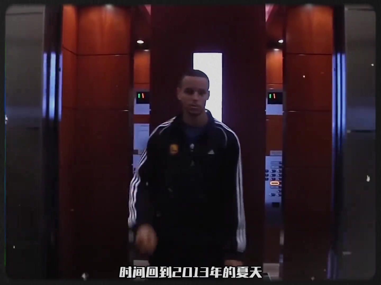 为了得到巅峰期库里安德玛付出了多大的代价