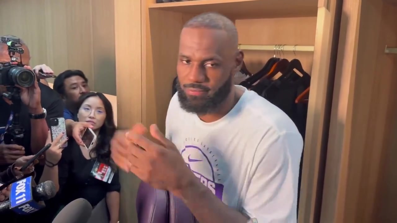 首秀大胜詹姆斯我昨天说了自己能适应任何人有人还质疑我