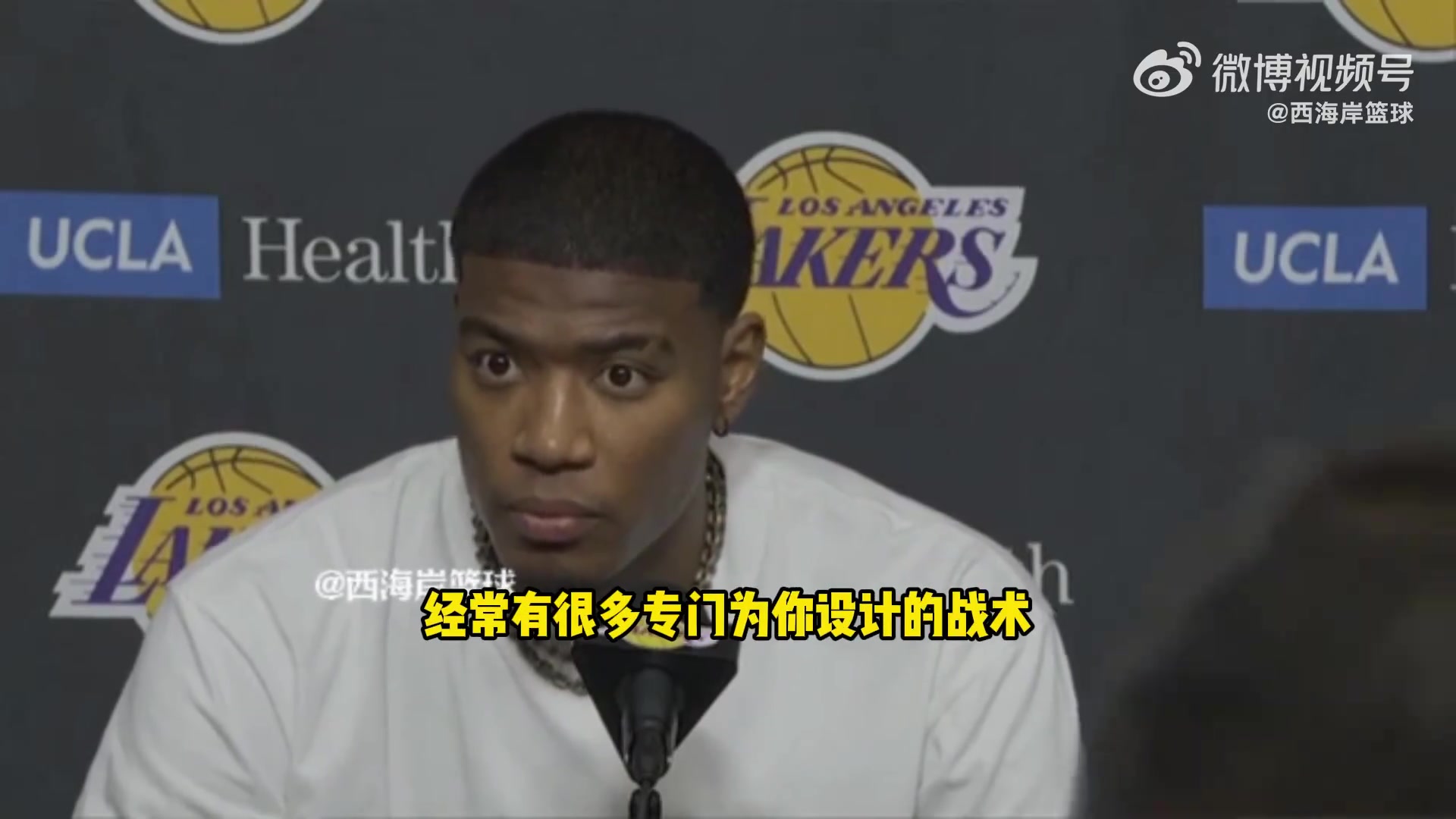 八村塁谈只有1次出手不记得啥时候拿到球了这样赢不了