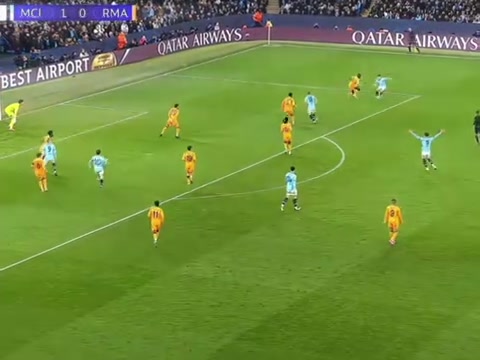 最好的蓝月军团星光闪耀的福登和阿尔瓦雷斯