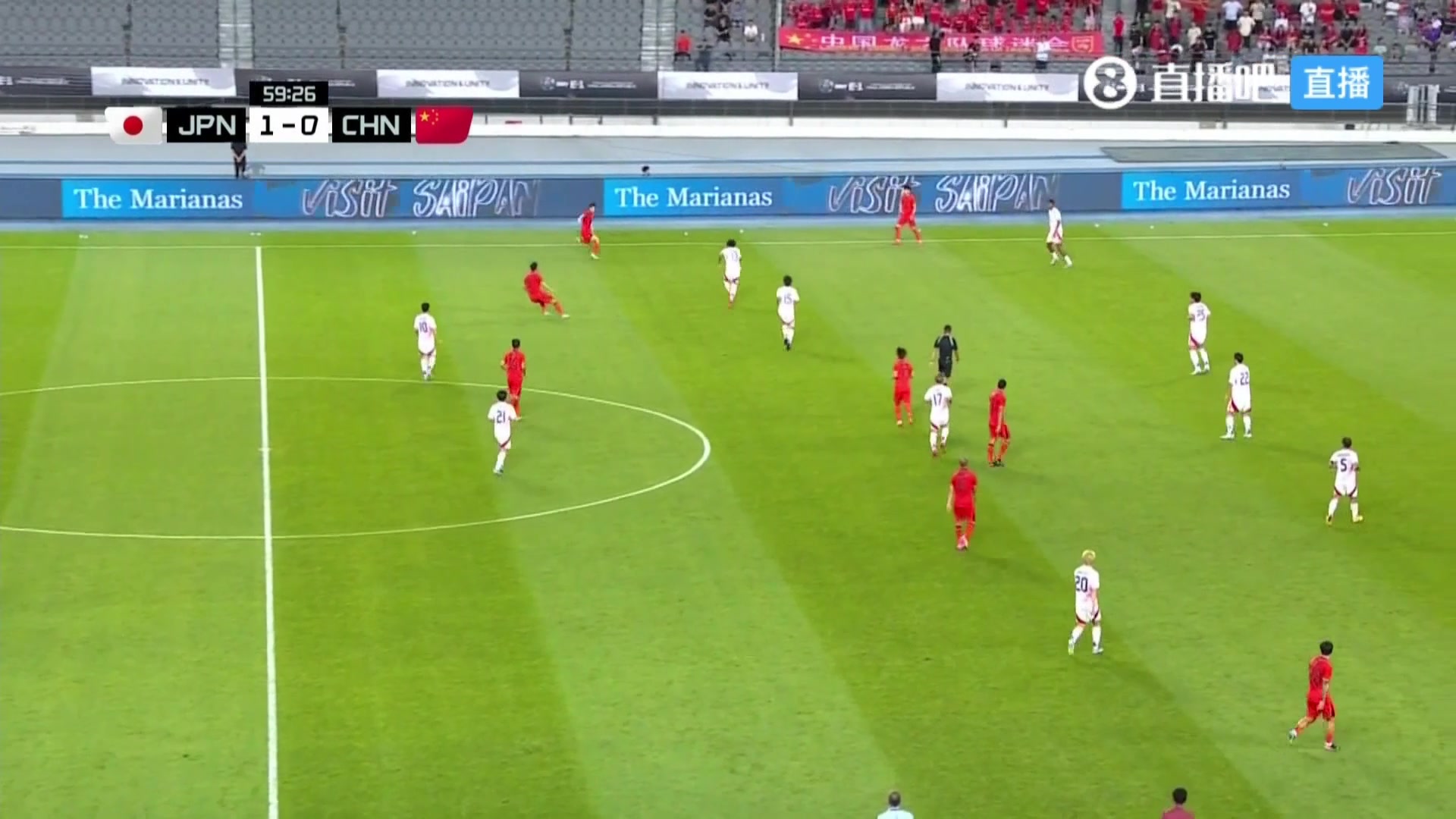 你俩是陌生人呢朱辰杰离谱不看人传球直接失误出边线