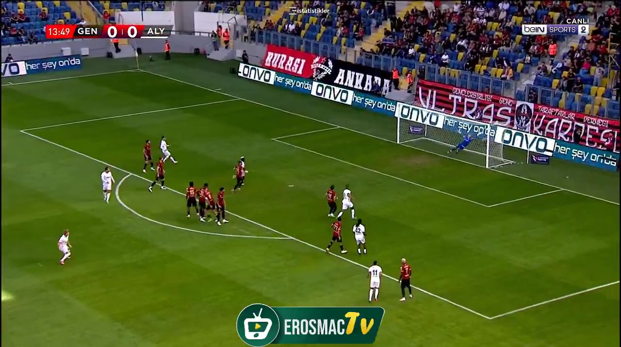 帅炸哈吉之子伊阿尼斯任意球破门虎父无犬子