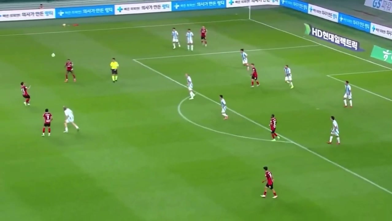 还是你的林皇林加德凌空抽出一记飞火流星破门