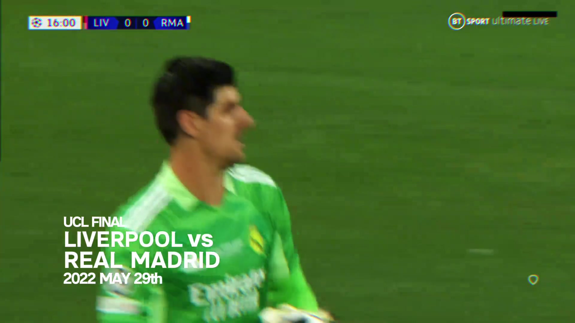 那晚利物浦众将晚上起来上厕所发现门前站着库尔图瓦