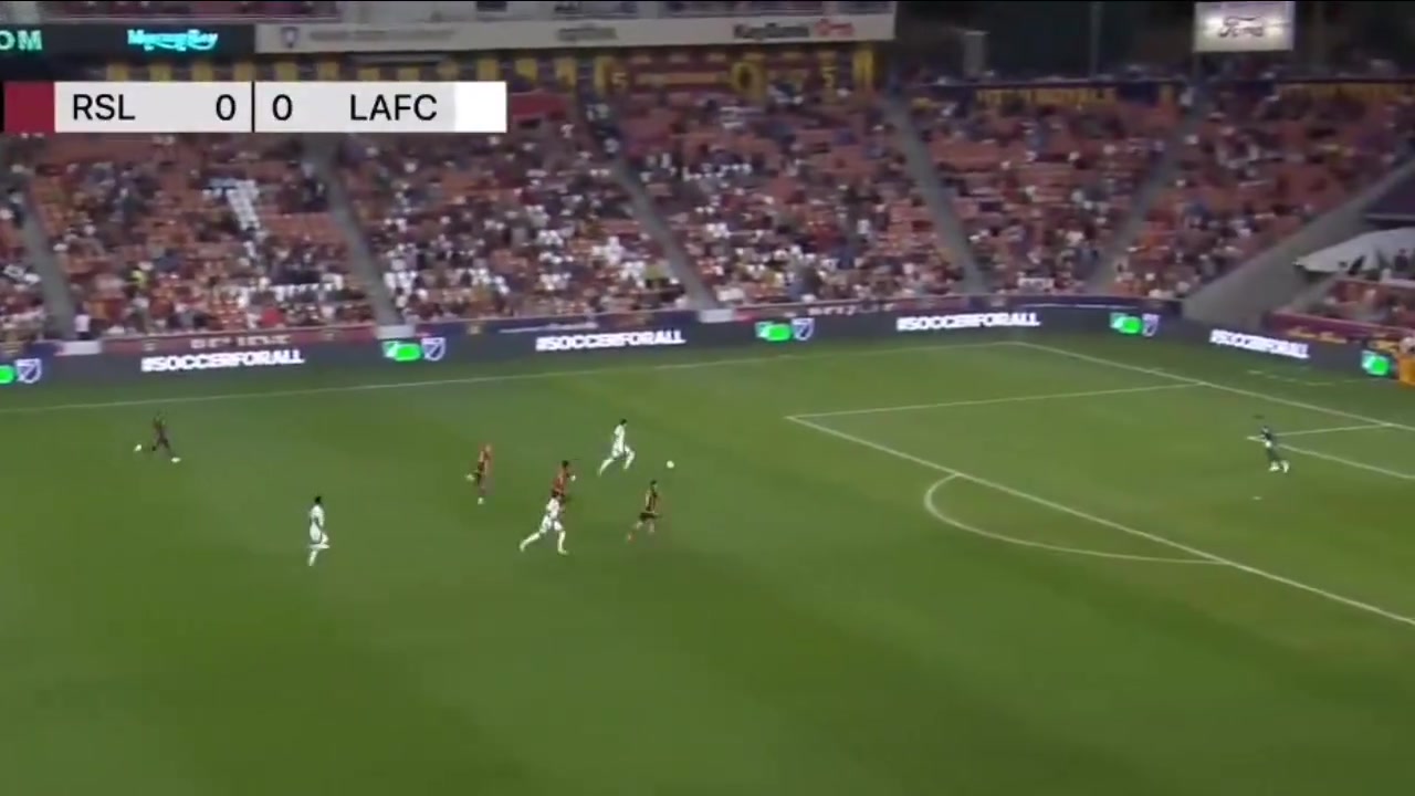 单刀远射抢点样样精通孙兴慜精彩帽子戏法回顾