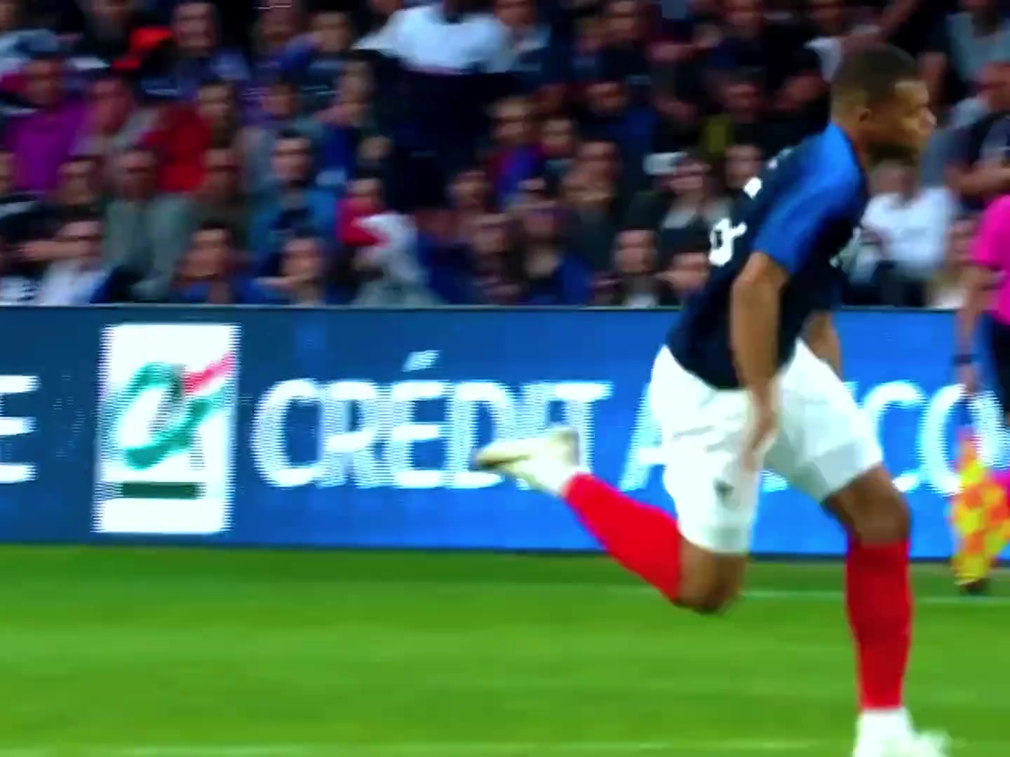 艾特出你身边能拉爆姆巴佩的人