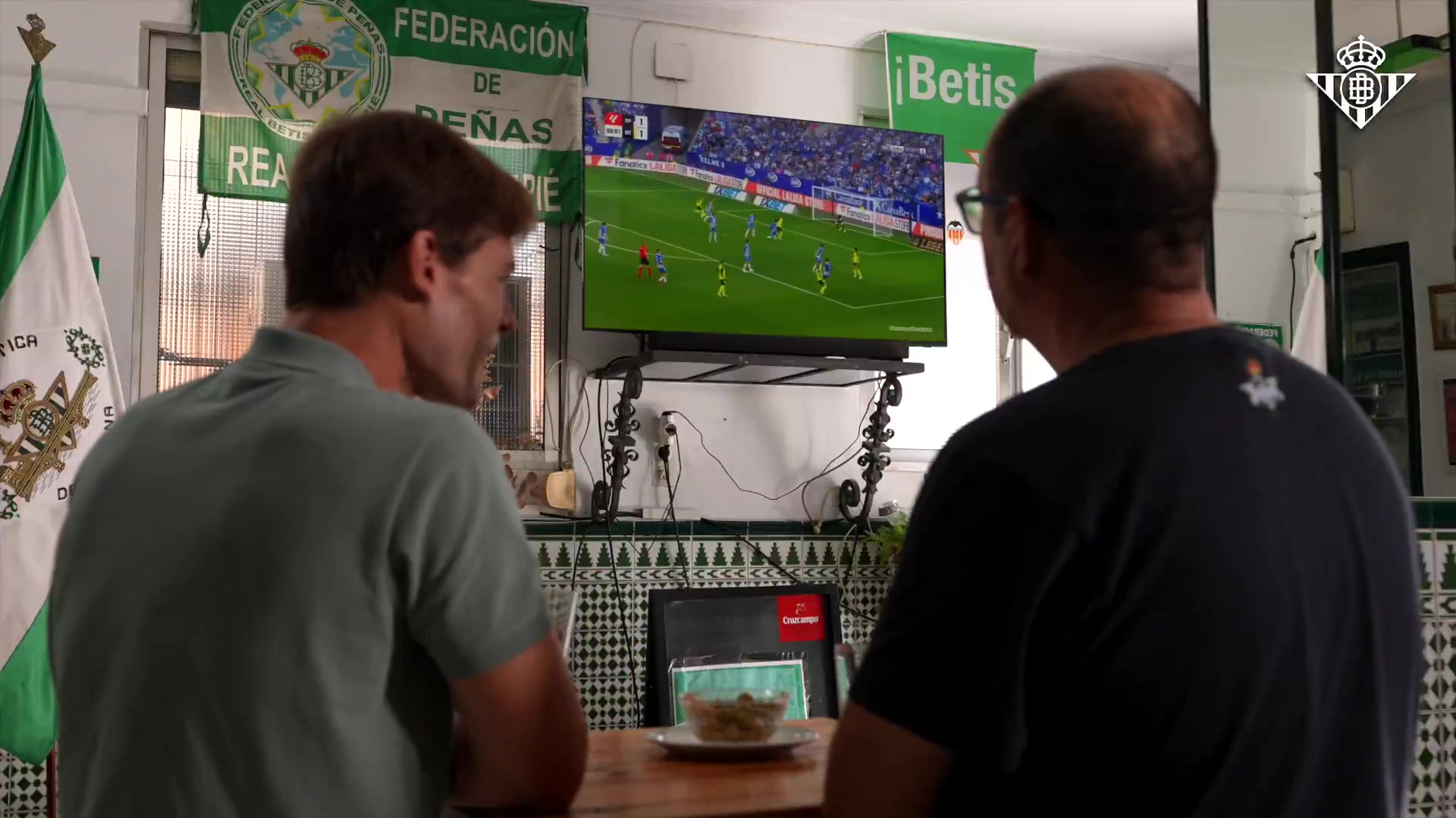 他回来了贝蒂斯官宣安东尼加盟视频晒出圆神专属7号球衣