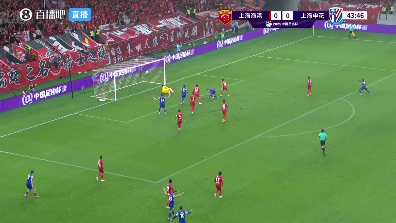 吴曦助攻路易斯头球破门申花1-0领先海港