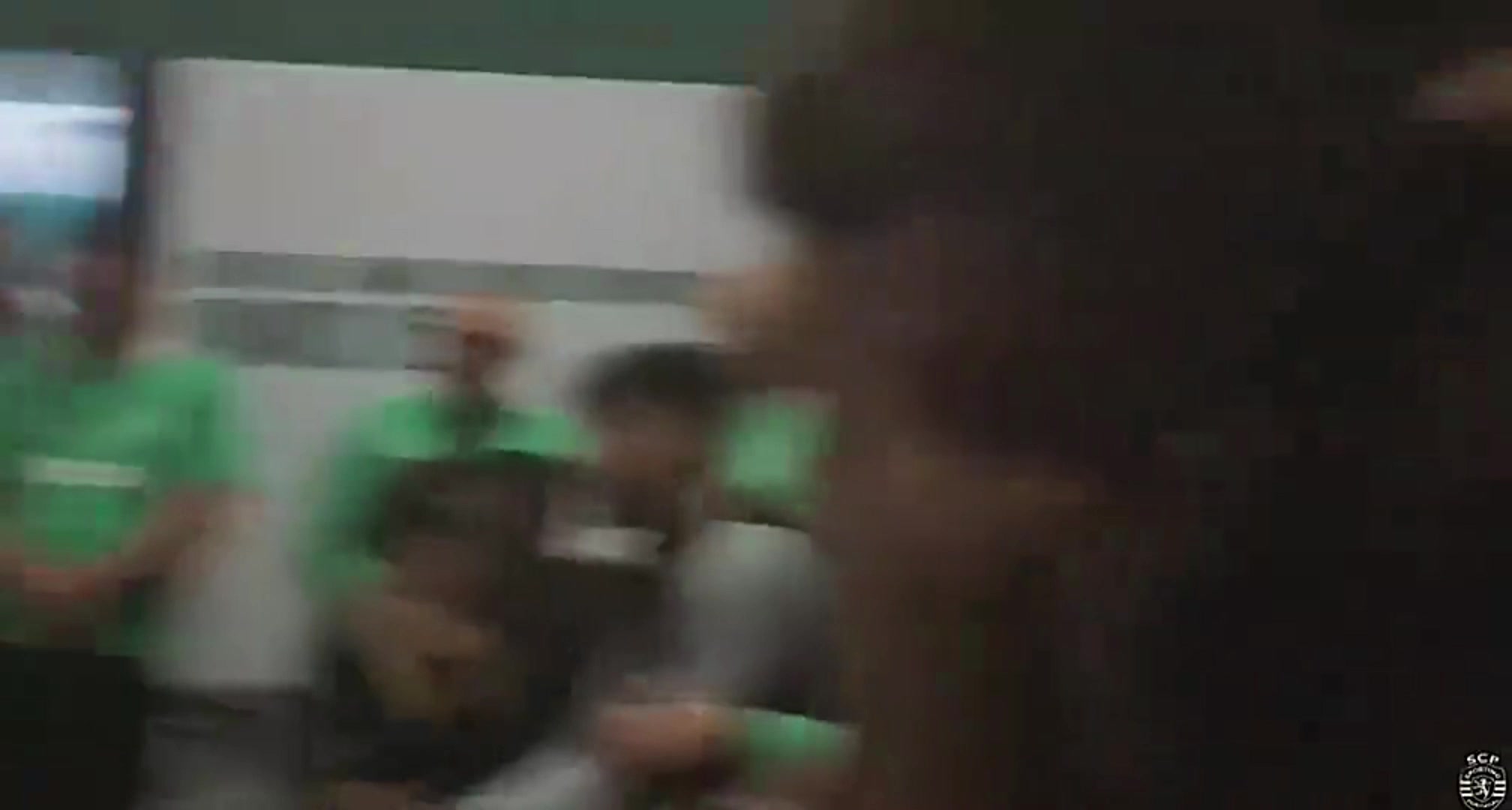 网传阿莫林告别葡体时的讲话视频更衣室多人落泪