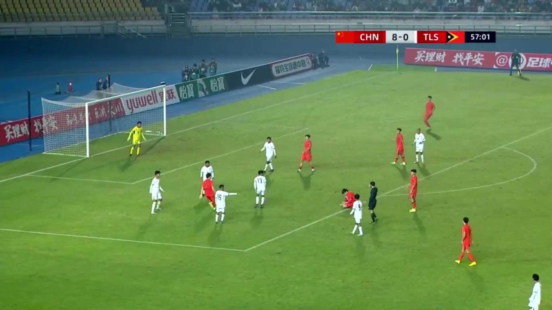 天呀9-0金峰制造点球万项主罚破门