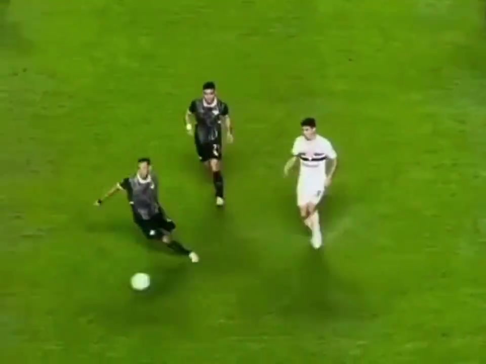 奥斯卡在中超学到真东西了