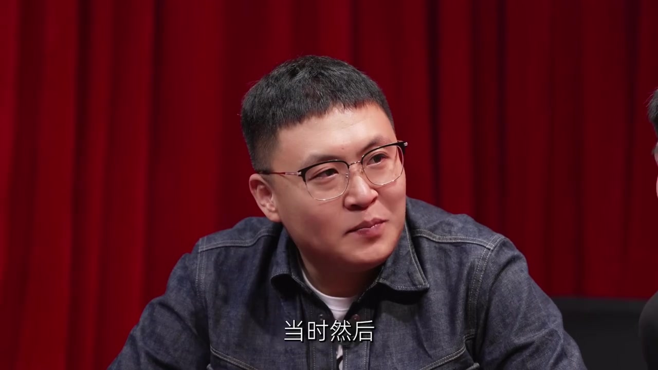 董方卓爆料曼联前队友一夜叫了500个女孩个个都是模特级别的