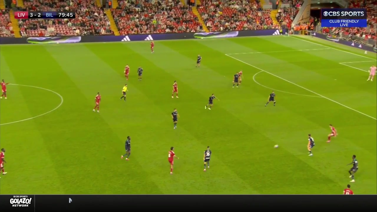 法老射失点球远藤航造点萨拉赫主罚直接打飞了