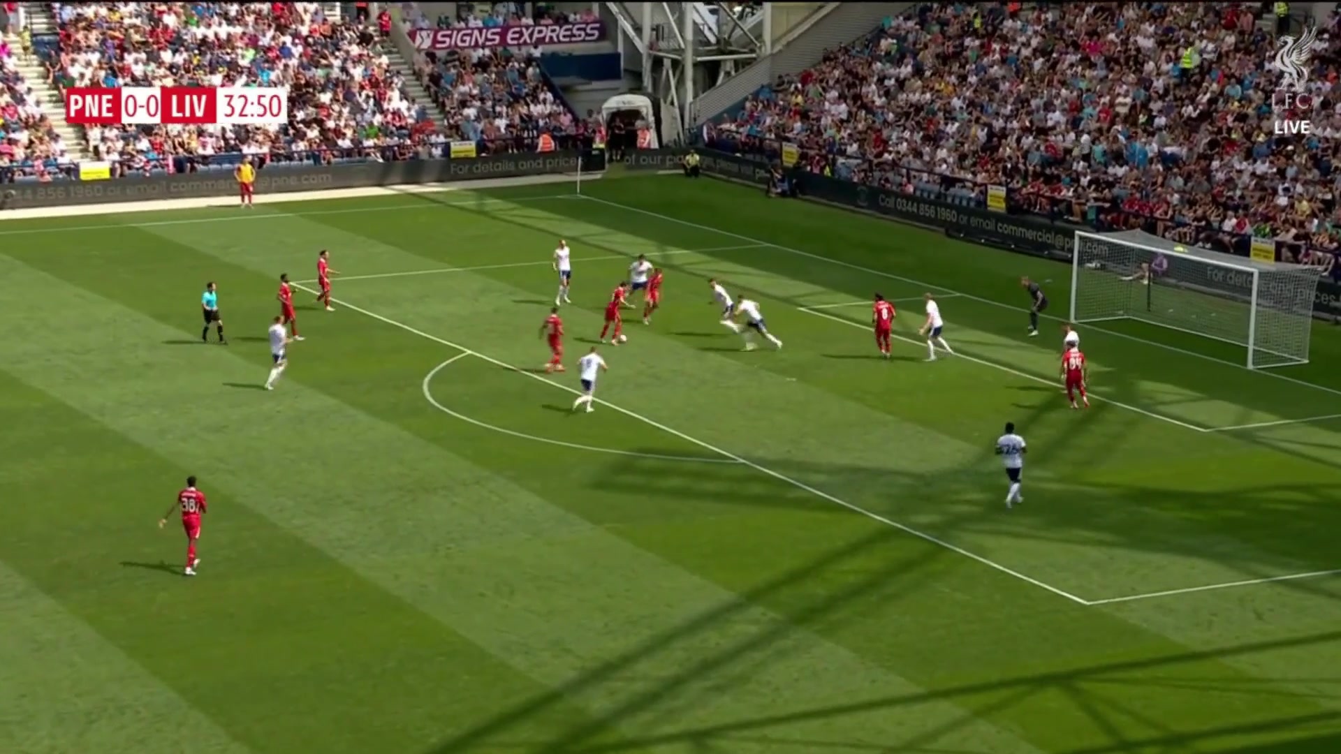 布拉德利破门后未庆祝利物浦1-0领先