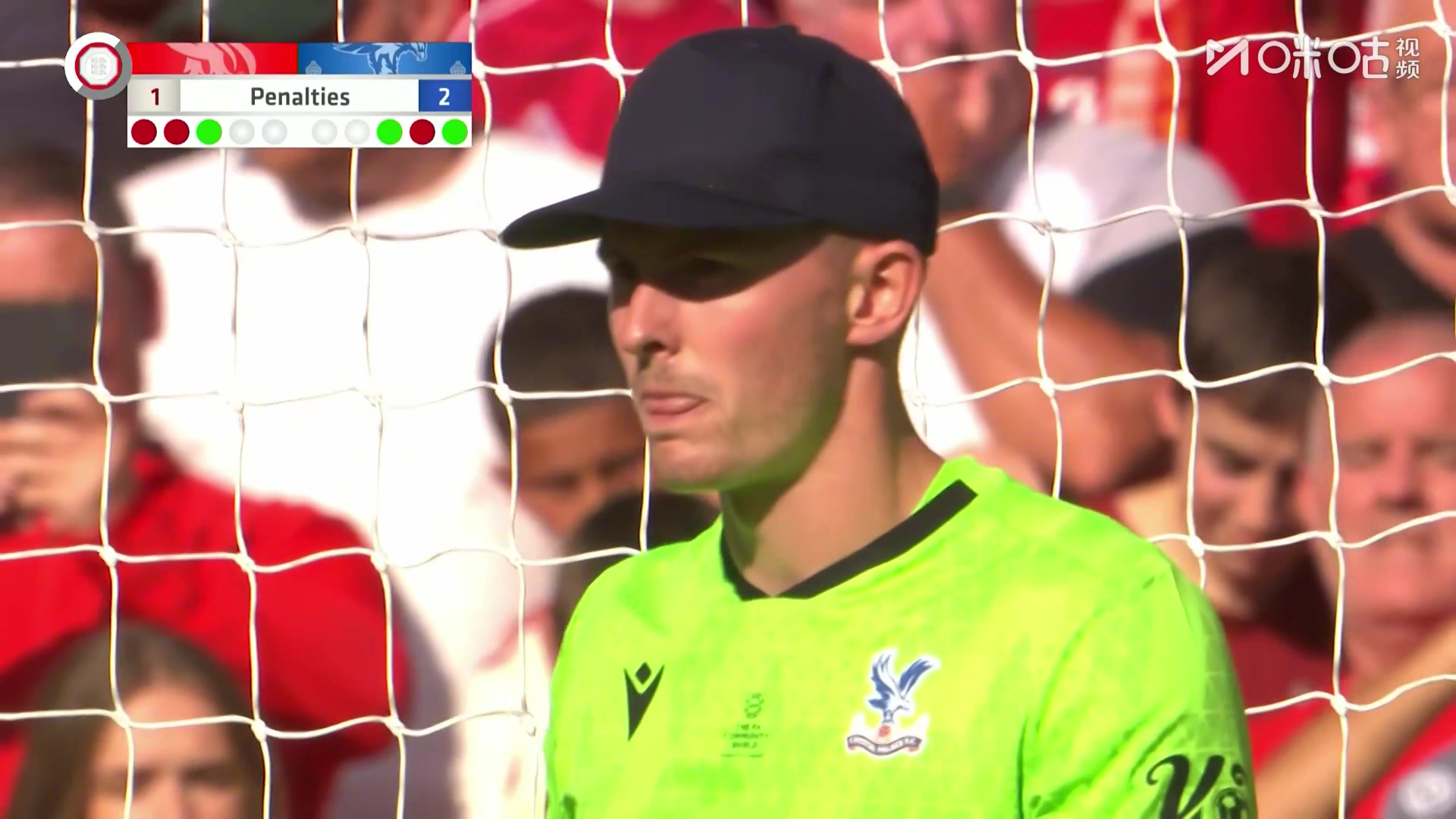 埃利奥特点球被扑出詹俊调侃张指的爱将埃利奥特罚丢啦