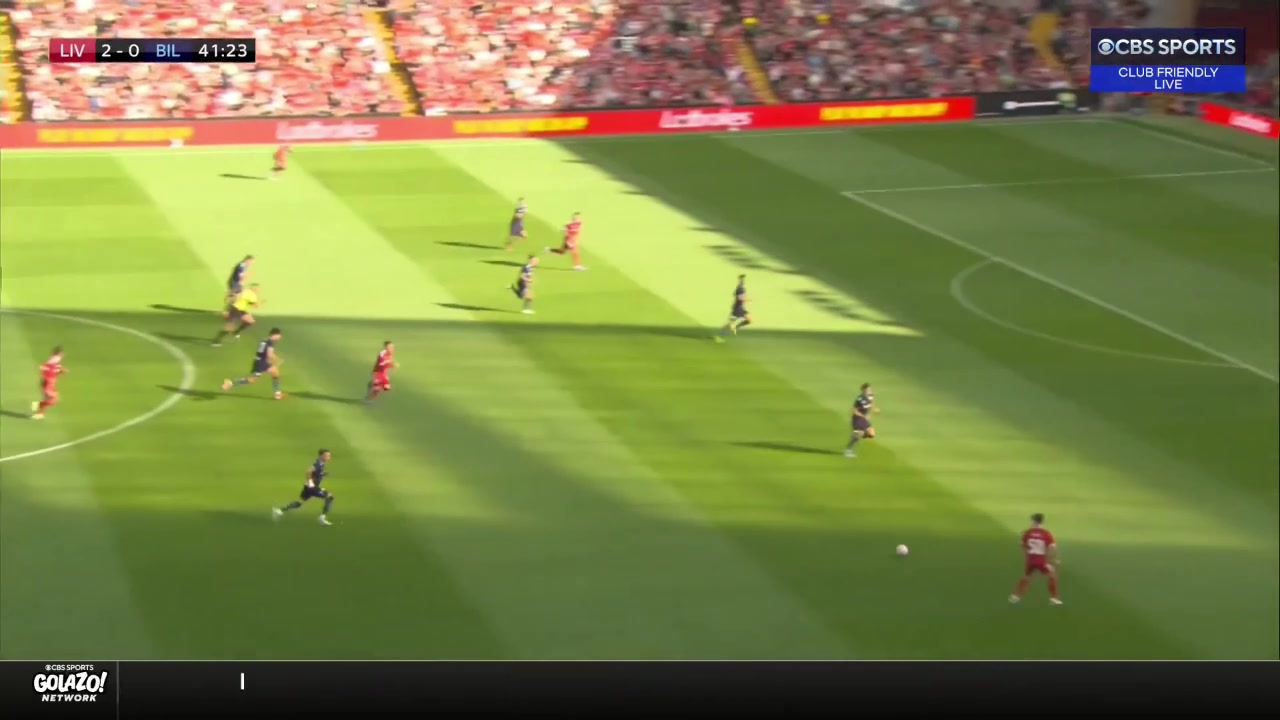 多克突破1V2小角度爆射造乌龙利物浦3-0领先毕巴