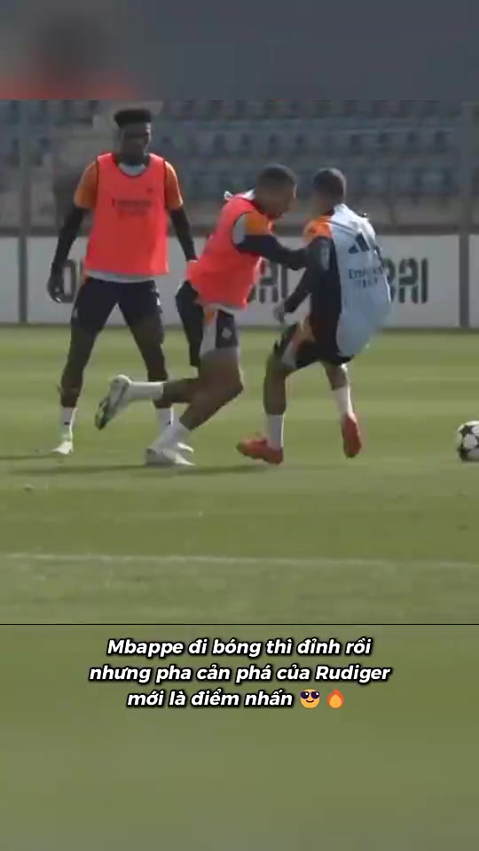 差点吓死姆巴佩这黑又硬的训练也这么夸张啊宝宝怕怕