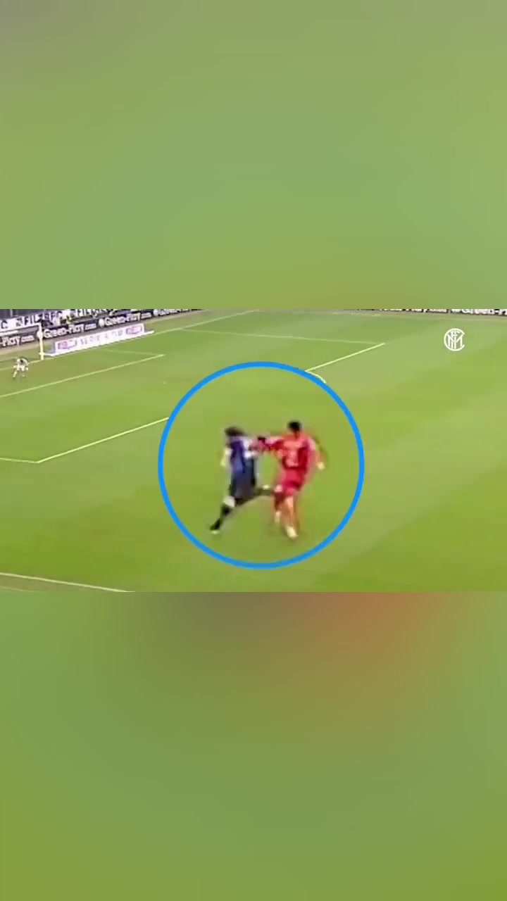 维埃里在任何俱乐部都能超神这才是顶级中锋