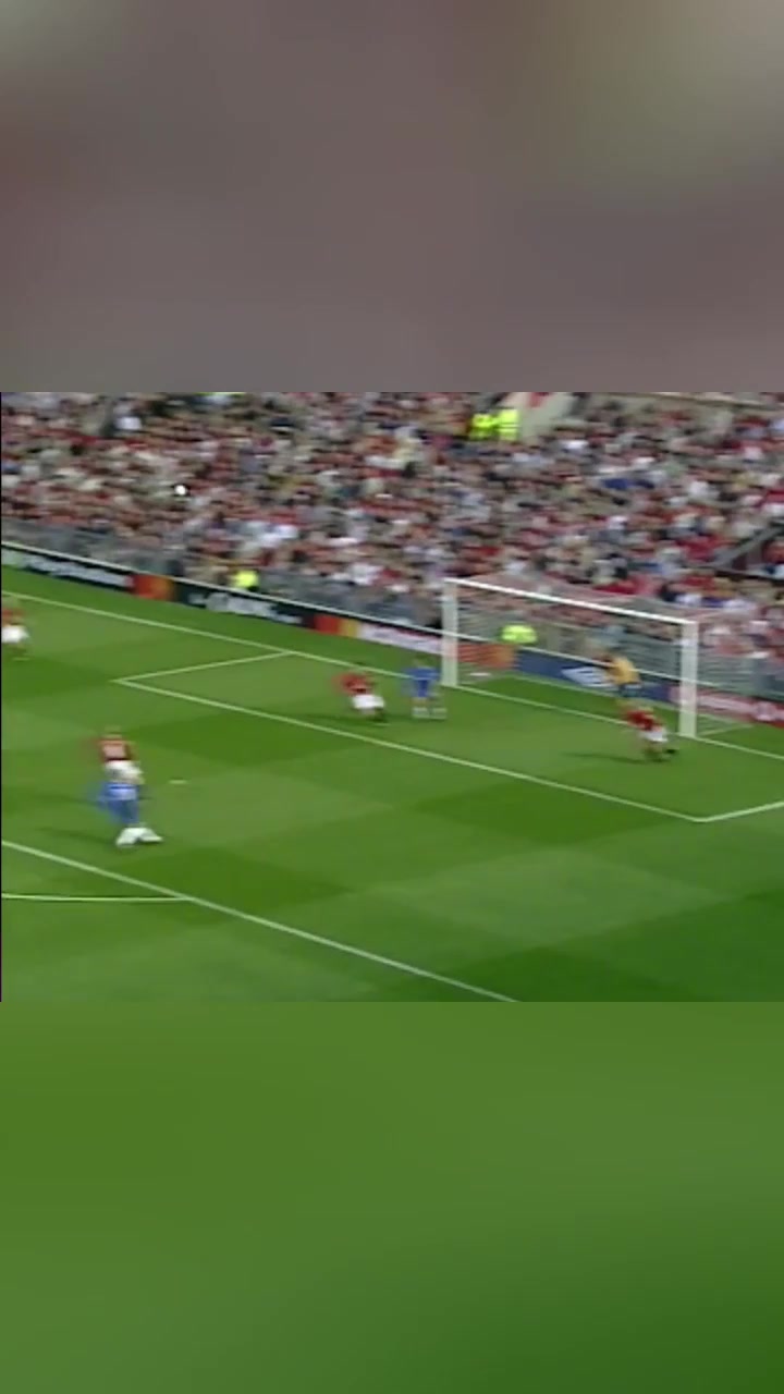 2夺英超金靴的蓝军传奇哈塞尔巴因克的神来之笔