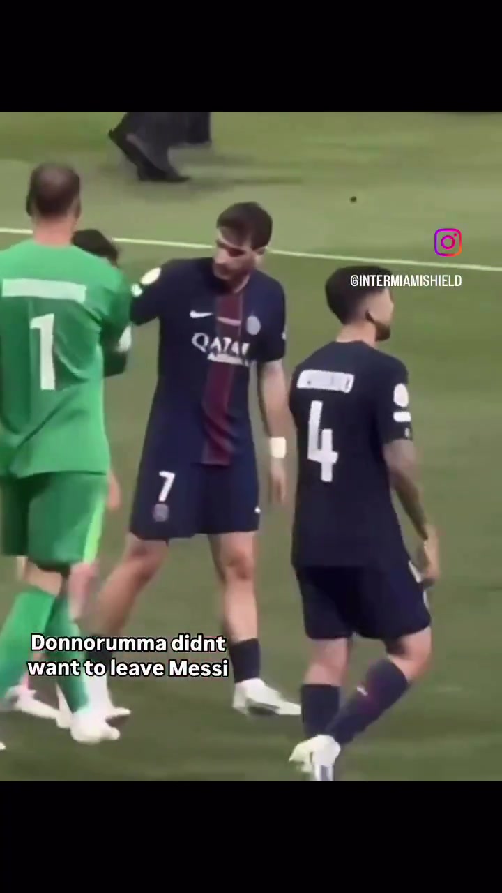 看得出来多纳鲁马是梅西的真爱粉