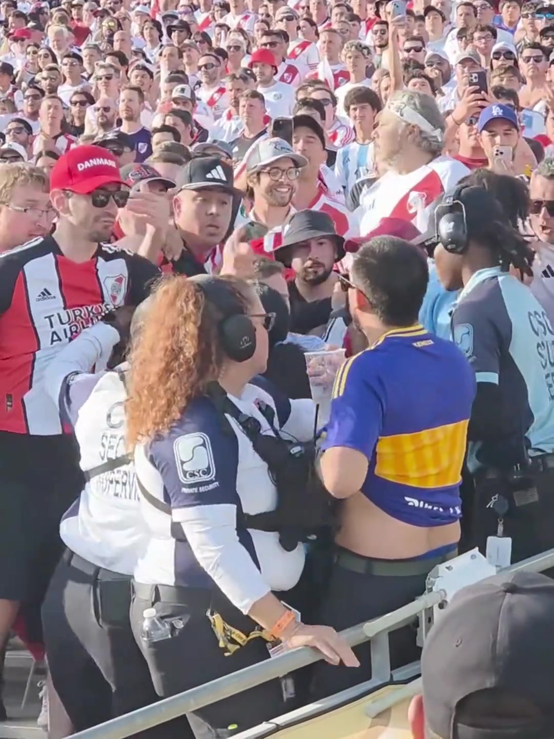 简直是去送一名博卡球迷孤身闯入河床大本营以身入局啊