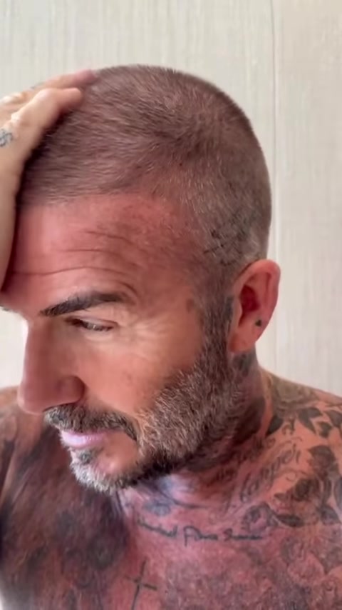 强者发型贝克汉姆的头发被剃光了而且还剃秃了一块