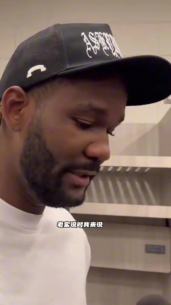 艾顿谈老詹末节高光表现感觉像在看电影一样那时一个GOAT时刻